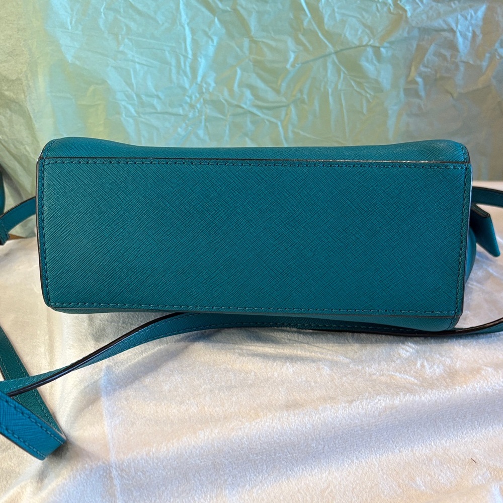 Michael Kors Teal Saffiano Leather Selma Med. Crossbody Bag. 30T3SLMM2L ID nu - Picture 17 of 17